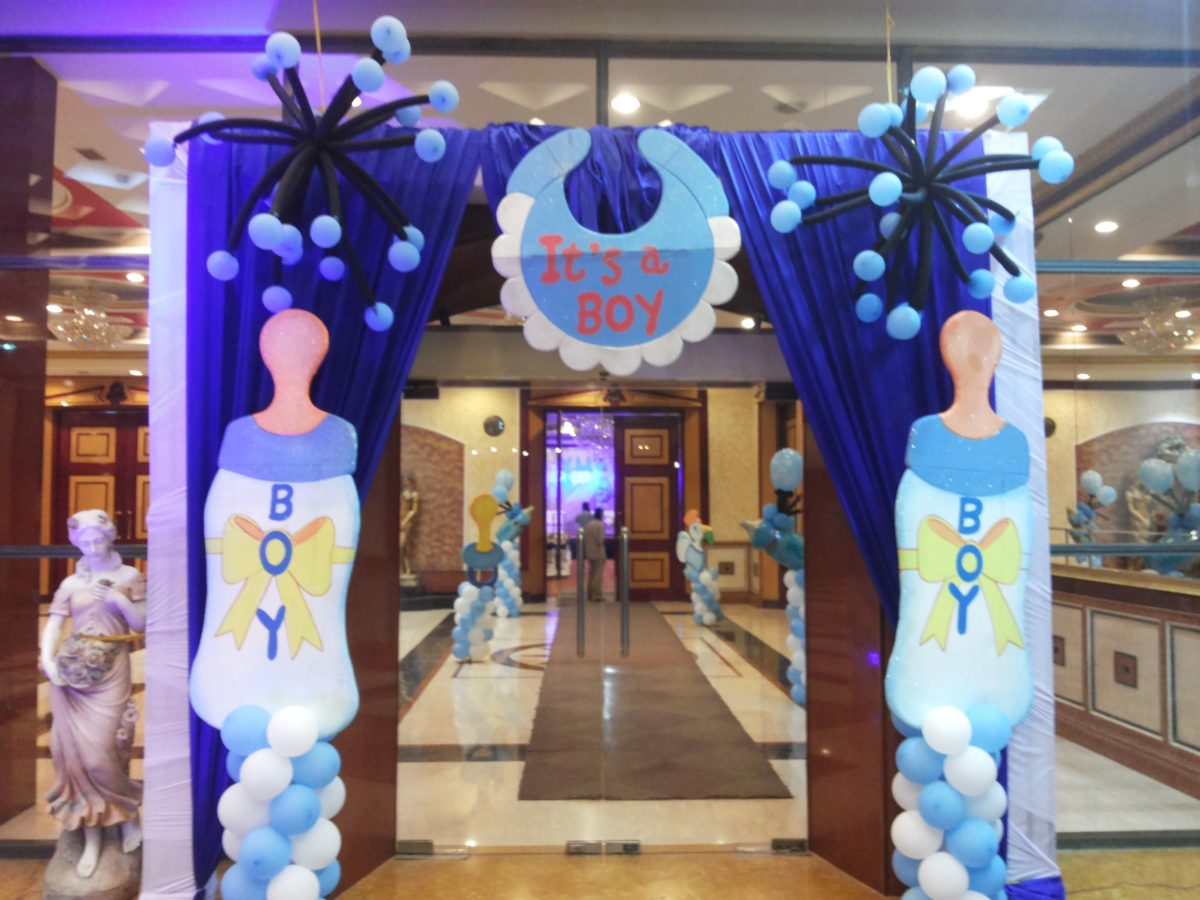 Entrance Decor